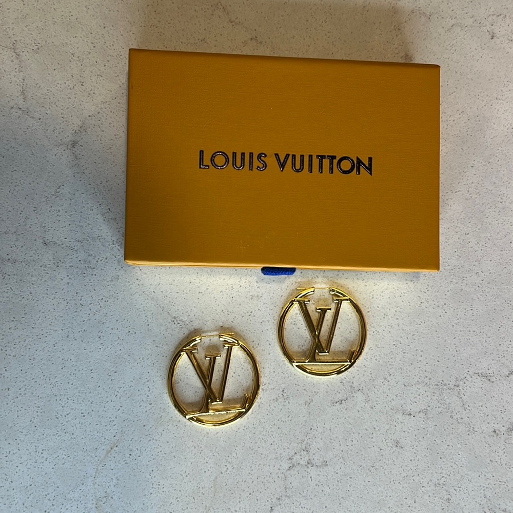 Louis Vuitton Earring LV Hoops
